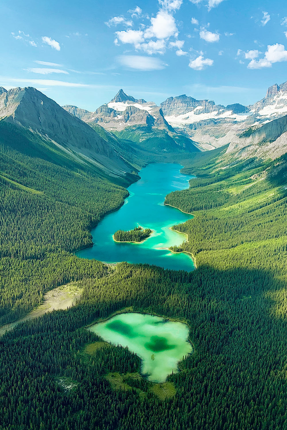 Lac Marvel, mont Assibiboine, Rocheuses, Canada / Marvel Lake, Mount Assibiboine, Rockies, Canada.