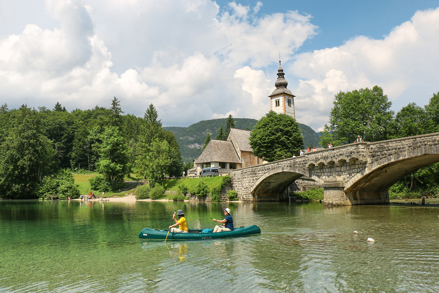 Bateau, Église, Lac Bohinj, Slovénie / Canoe, Church, Bohinj Lake, Slovenia