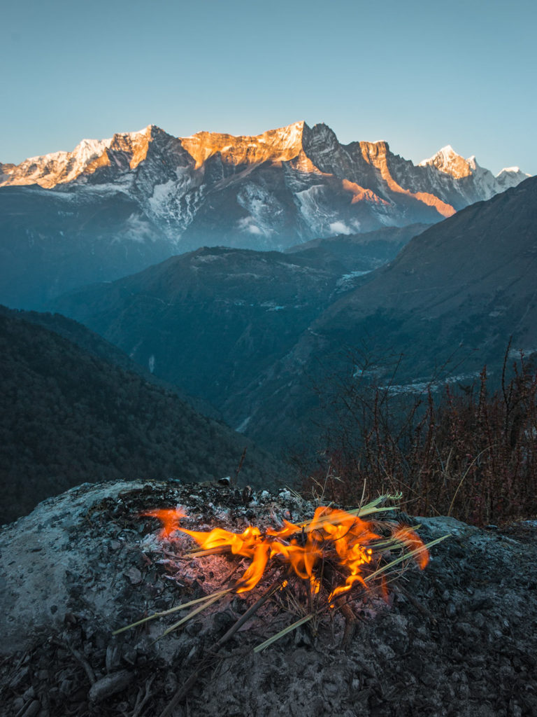 Feu du matin, Tengboche, Népal / Morning fire, Tengboche, Nepal
