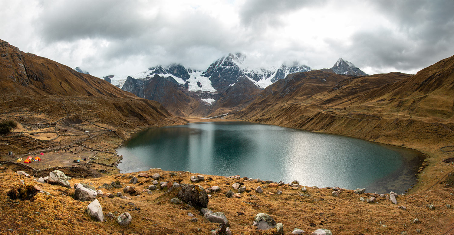 Laguna Carhuacocha, Cordillera Huayhuash, Pérou / Laguna Carhuacocha, Cordillera Huayhuash, Peru