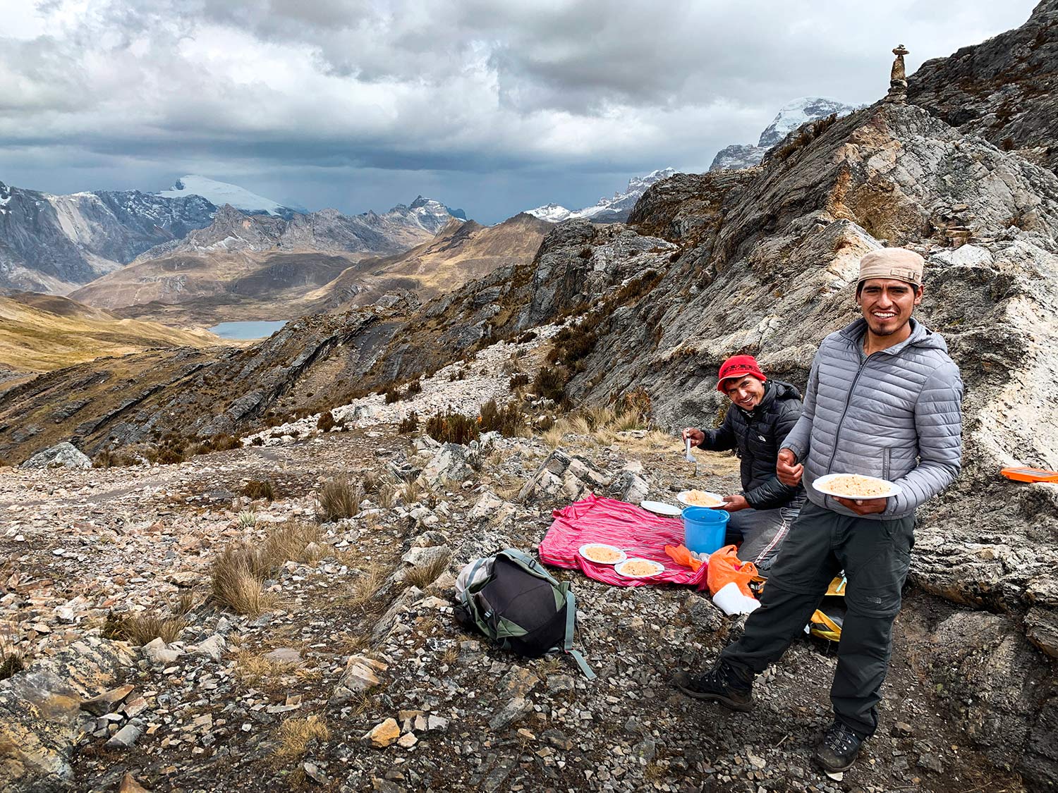 Guides de randonnée, Cordillera Huayhuash, Pérou / Trekking guides, Cordillera Huayhuash, Peru