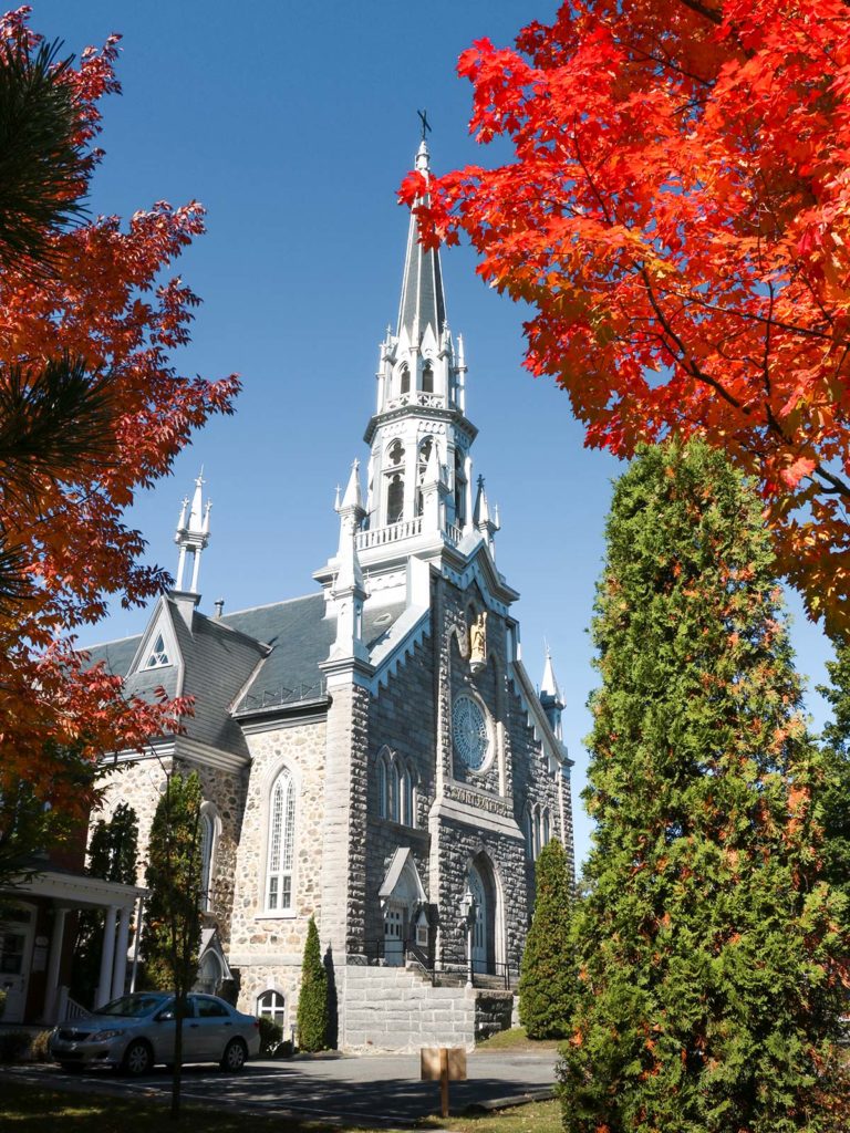 Église St-Patrice, Magog, Cantons-de-l'Est, Québec, Canada / Saint Patrice Church, Magog, Eastern Townships, Quebec, Canada