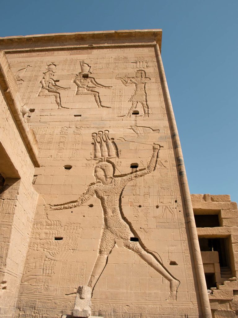 Isis, Temple de Philae, Assouan, Égypte / Isis, Philae Temple, Aswan, Egypt