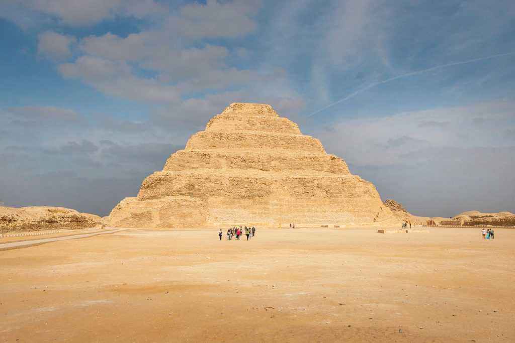 Pyramide à degrés de Djéser, Saqqara, Égypte / Step pyramid of Djoser, Saqqara, Egypt