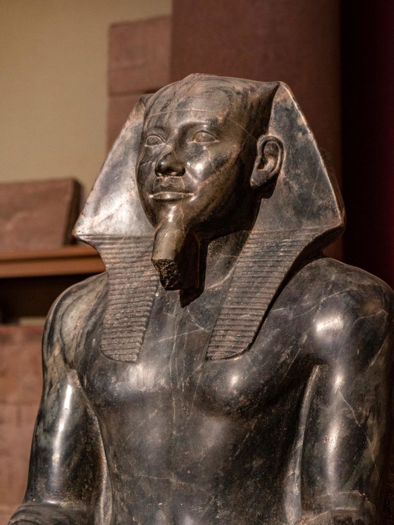 Statue du pharaon Khéphren, Musée égyptien, Le Caire, Égypte / Chephren Statue, Egyptian Museum, Cairo, Egypt