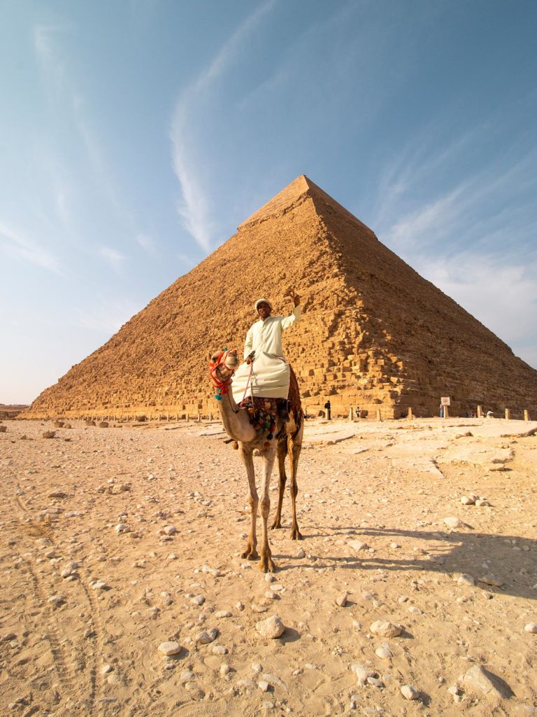 Tour de chameau, Gizeh, Égypte / Camel ride, Giza, Egypt