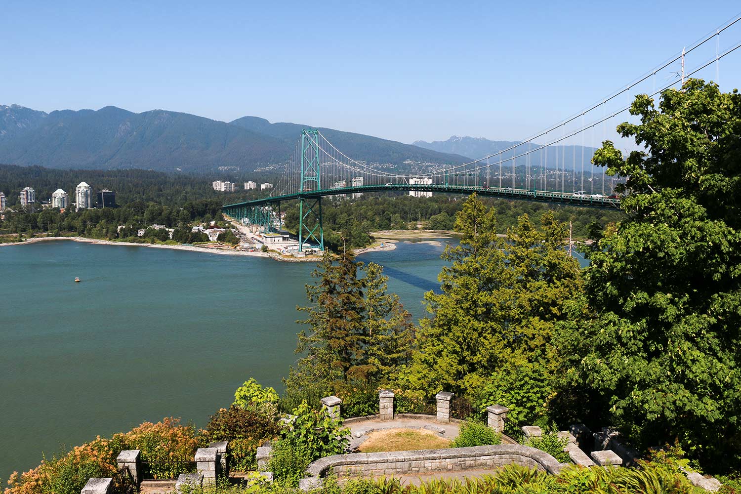 Pont Lion Gates, Point de vue de Prospect Point, Parc Stanley, Vancouver, Colombie-Britannique, Canada / Lion Gates Bridge, Prospect Point Lookout, Vancouver, BC, Canada
