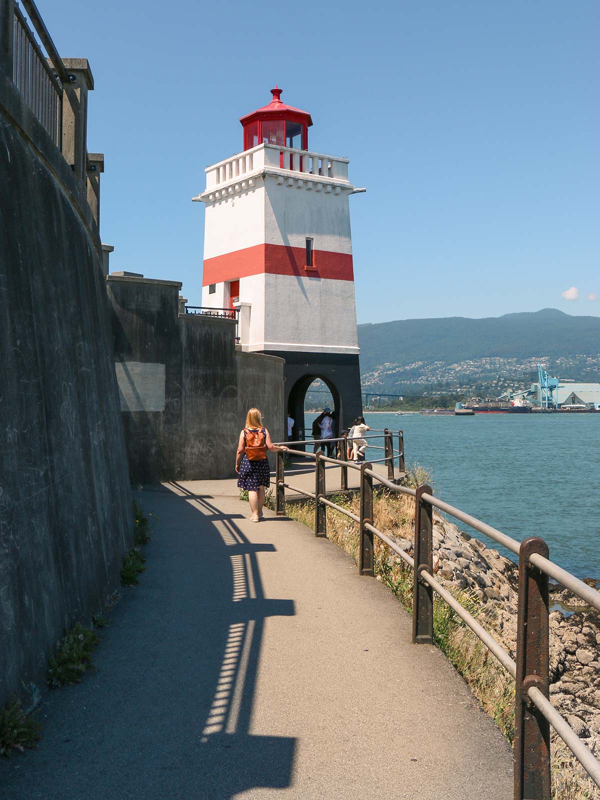 Phare de Brockton, Seawall, Parc Stanley, Vancouver, Colombie-Britannique, Canada / Brockton Point Lighthouse, Seawall, Stanley Park, Vancouver, BC, Canada