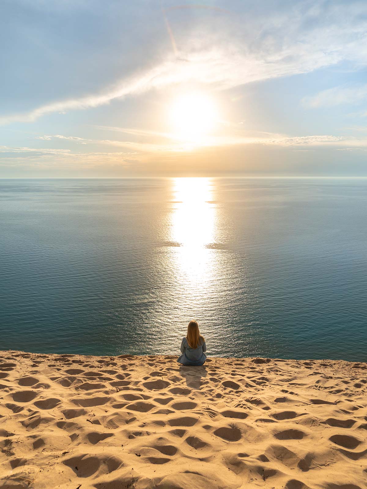 Coucher de soleil, Point de vue 9, Route panoramique Pierce Stocking, Sleeping Bear Dunes, Michigan, États-Unis / Sunset, Overlook 9, Pierce Stocking Scenic Drive, Sleeping Bear Dunes, Michigan, USA