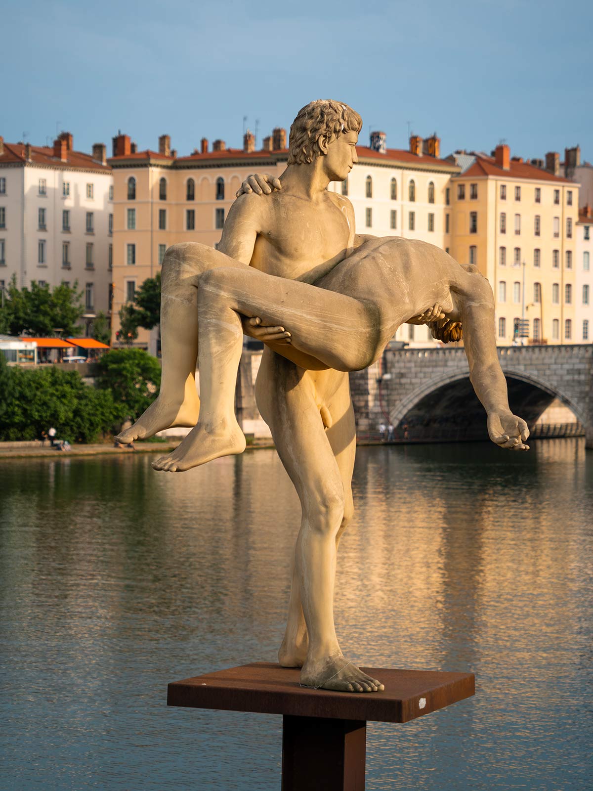 Statue, The Weight of Oneself, Le Poids de soi, Elmgreen et Dragset, Lyon, France