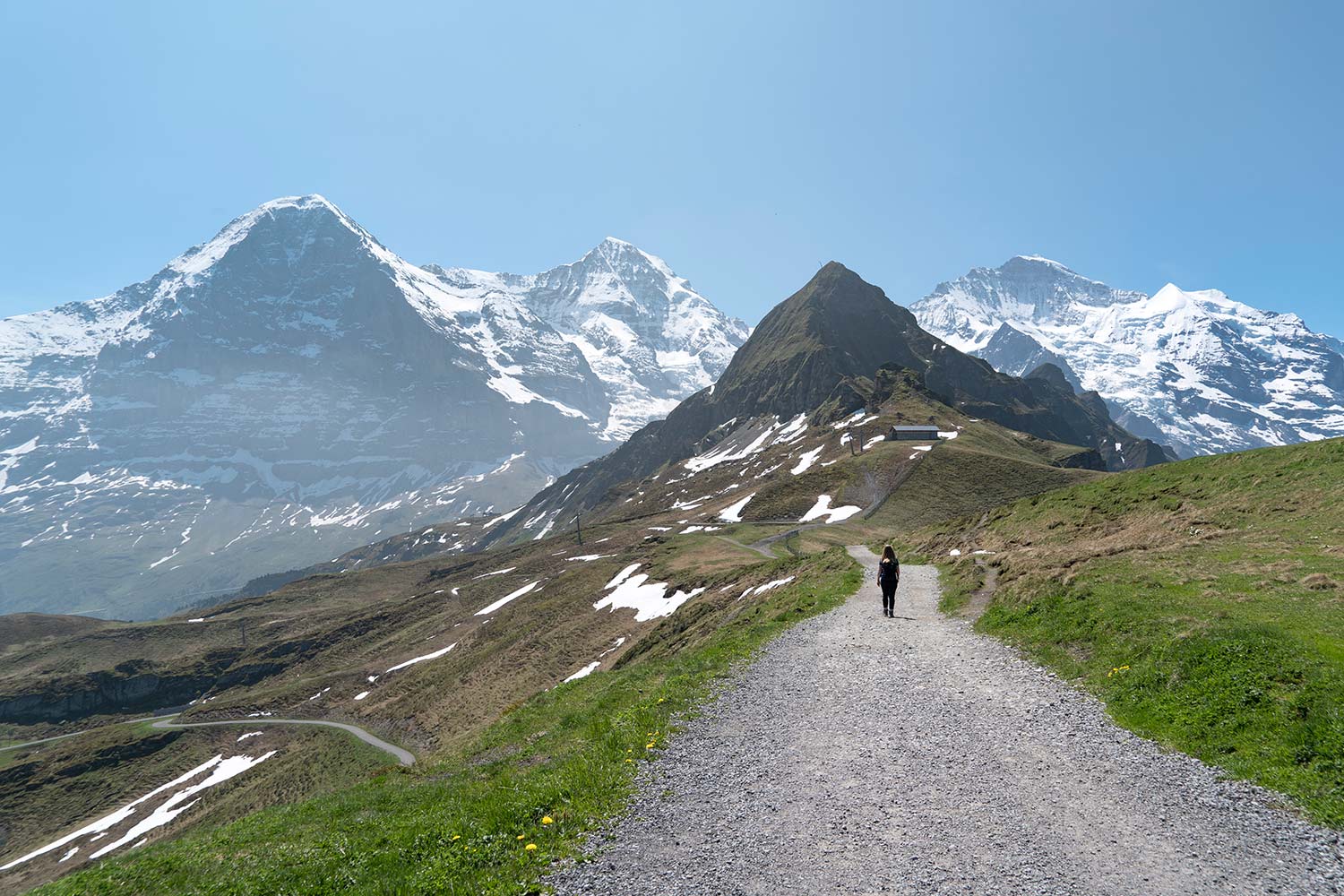 Montagnes, Alpes bernoises, sentier romantique 35, randonnée de Männlichen à Kleine Scheidegg, Suisse / Hike from Männlichen to Kleine Scheidegg, Bernese Alps, Switzerland