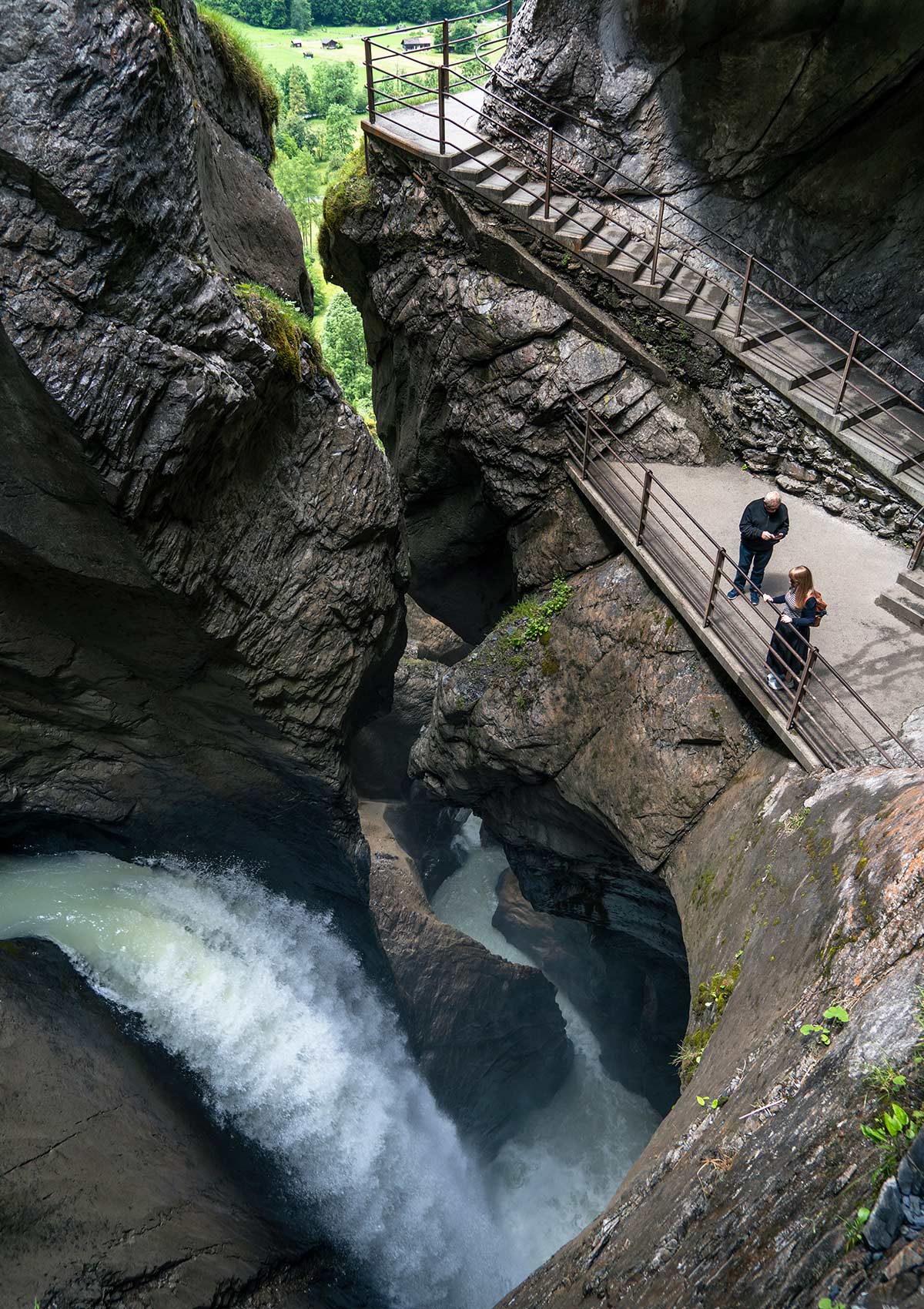 Chutes de Trümmelbachfälle, Vallée de Lauterbrunnen, Suisse / Trümmelbachfälle Falls, Lauterbrunnen Valley, Switzerland