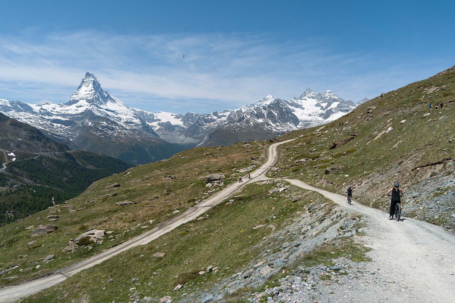 Sentier, Randonnée des 5 Lacs, Mont Cervin, Zermatt, Suisse / 5 Lakes Hike, 5-Seenweg, Matterhorn, Zermatt, Switzerland