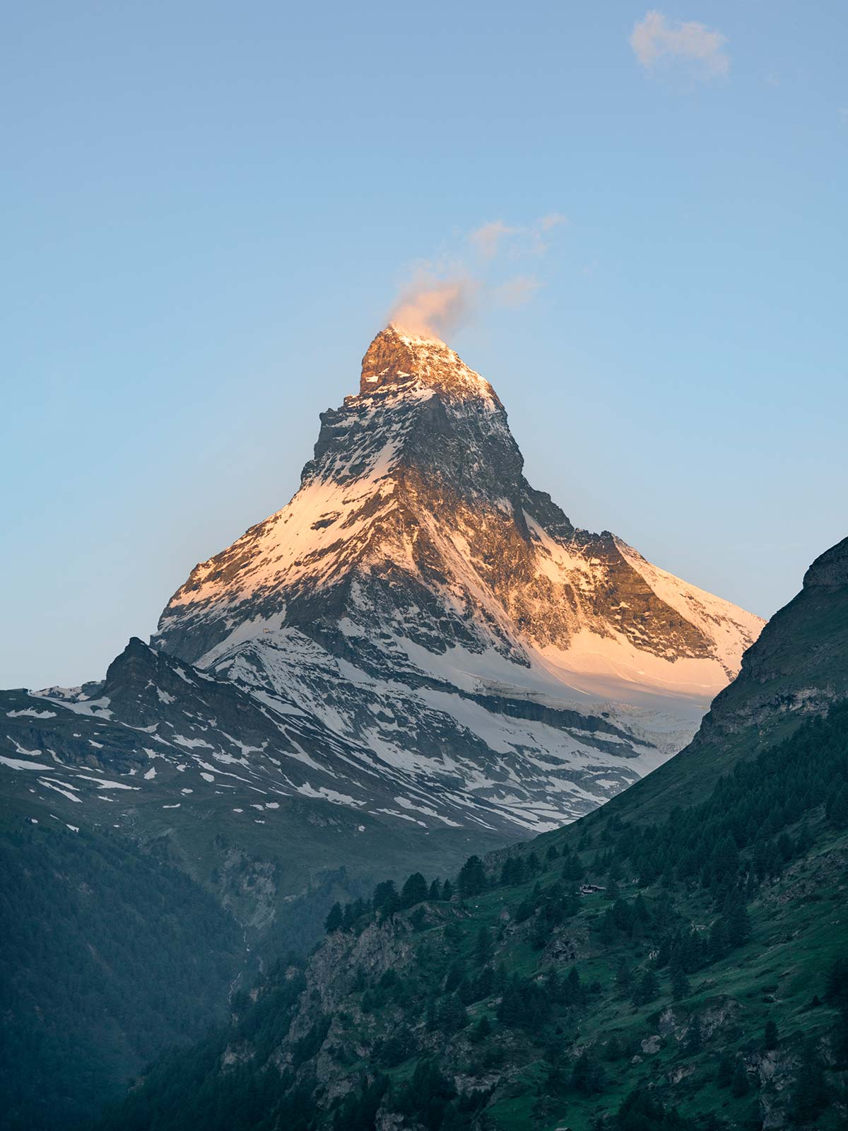 Lever de soleil, Sommet du mont Cervin, Zermatt, Suisse / Sunrise, Matterhorn Summit, Zermatt, Switzerland