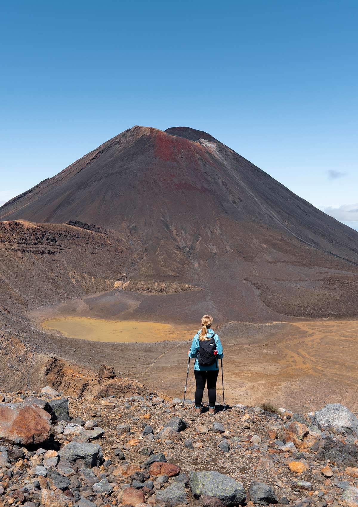 fallingdown, image size:1200x1700