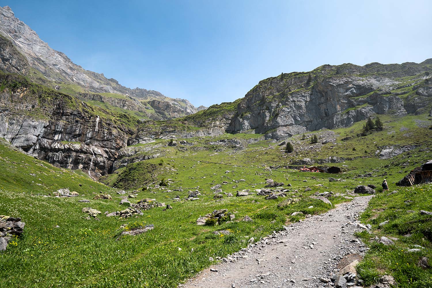 Randonnée, Sentier, Circuit Oberbargli du lac d’Oeschinen, Alpes bernoises, Suisse / Hiking, Oberbargli, Trail, Oeschinensee Circuit, Switzerland