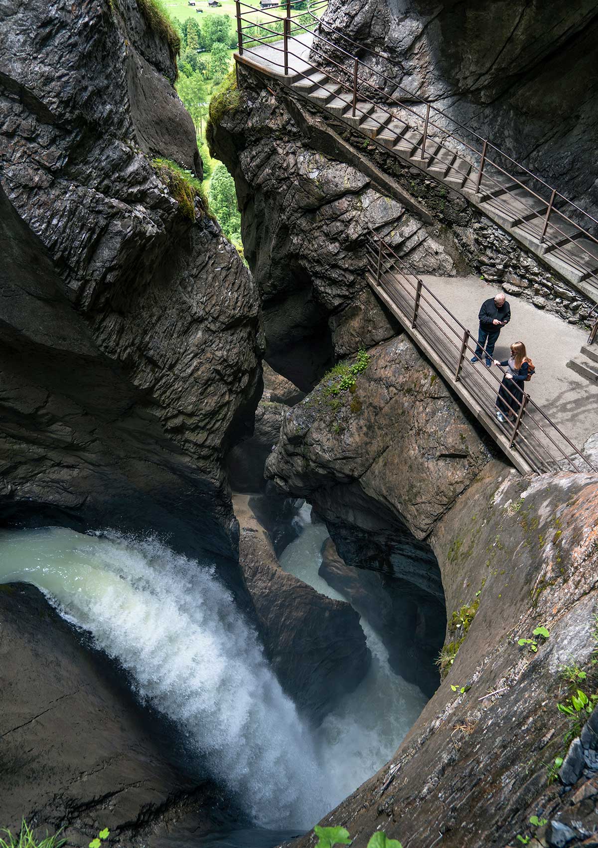 Chutes de Trümmelbachfälle, Vallée de Lauterbrunnen, Suisse / Trümmelbachfälle Falls, Lauterbrunnen Valley, Switzerland