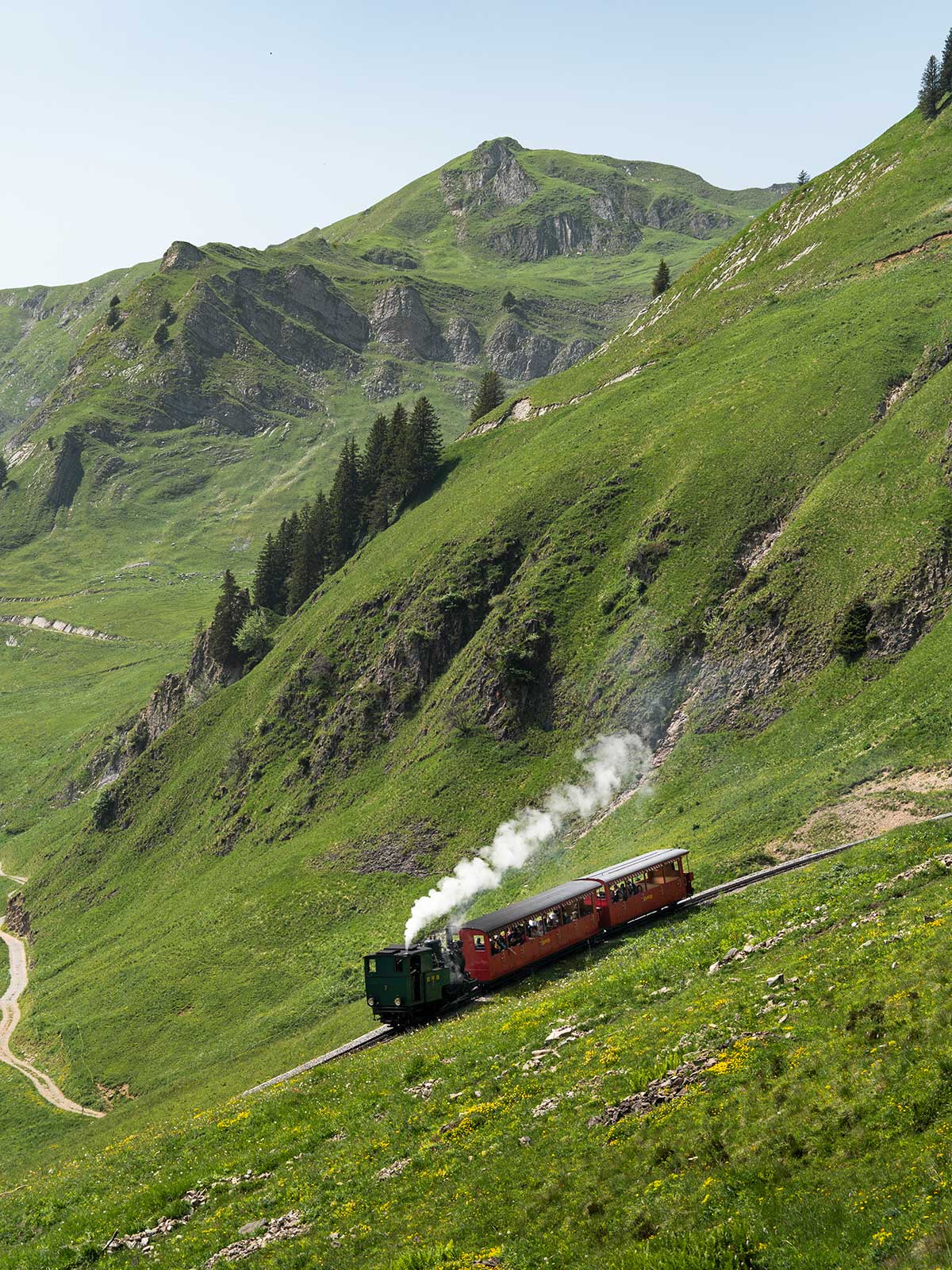 Train à vapeur du Brienzer Rothorn Bahn, Brienz, Suisse / Brienzer Rothorn Bahn Steam Train, Brienz, Switzerland