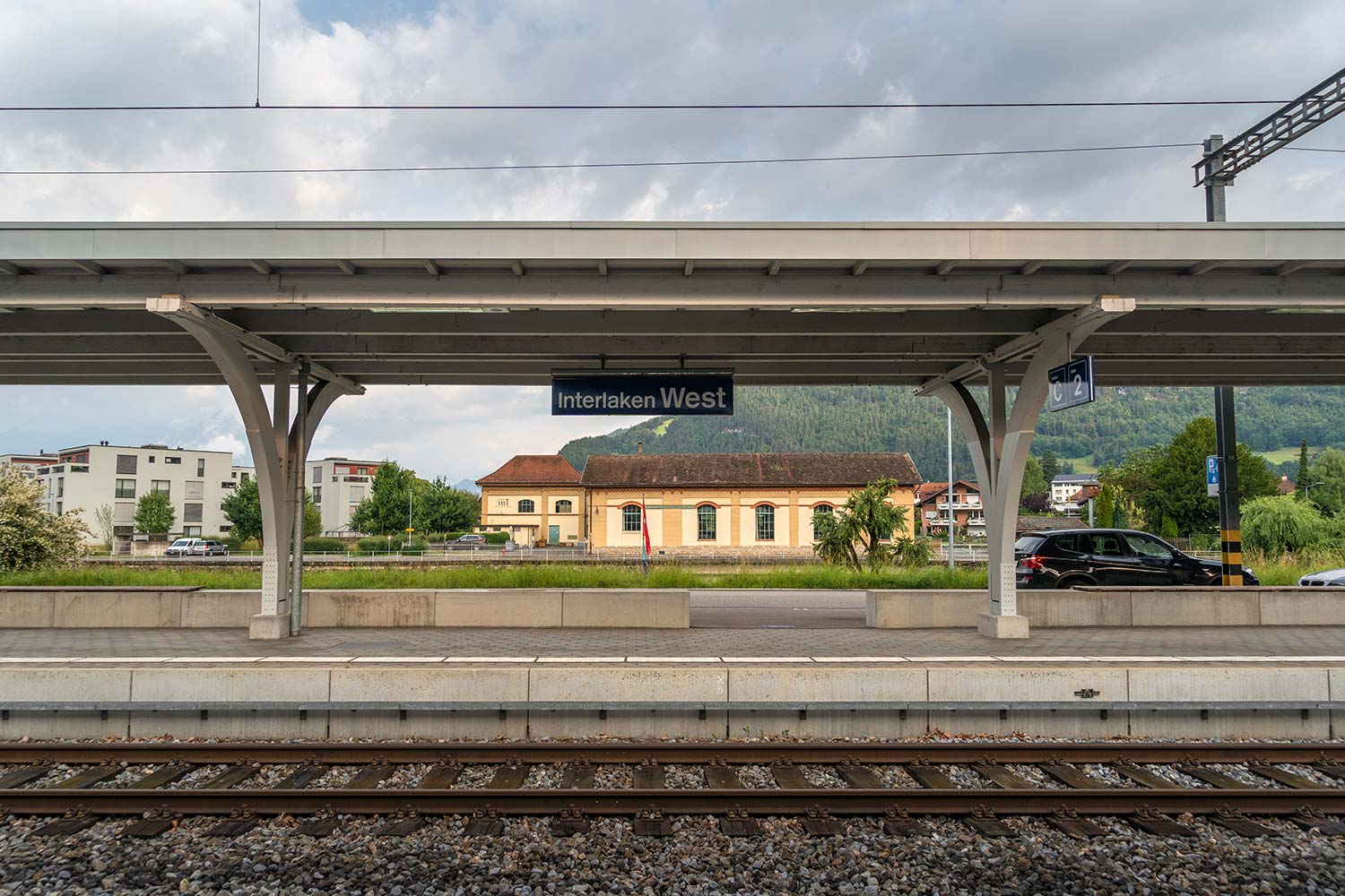 Gare de train Interlaken West, Suisse / Interlaken West Train Station, Switzerland