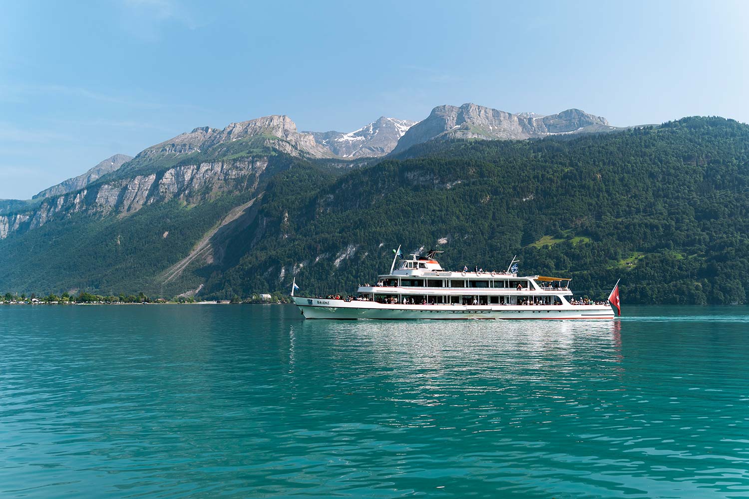 Bateau croisière, Lac de Brienz, Suisse / Ship Boat, Lake Brienz, Switzerland