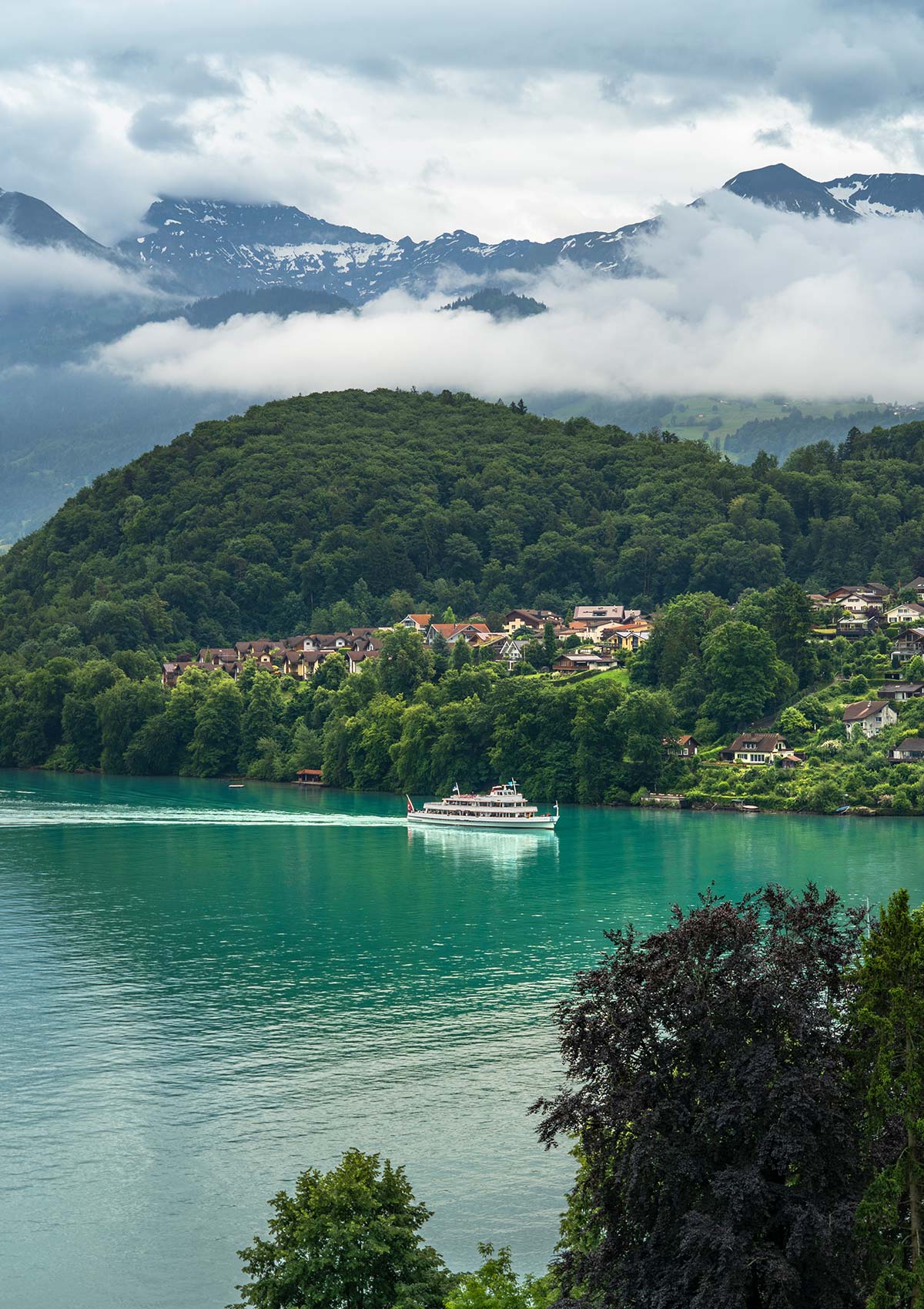 Bateau croisière, Lac de Thoune, Suisse / Ship Boat, Thun Lake, Switzerland